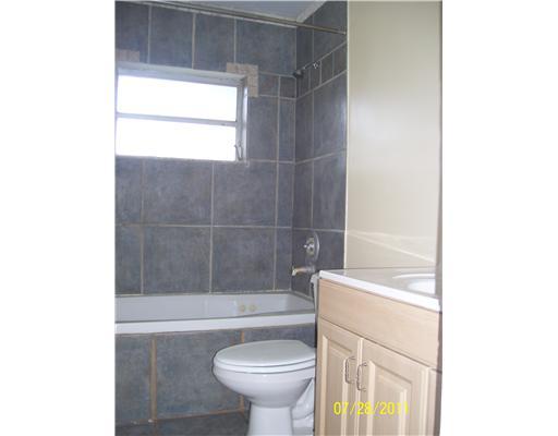 10325 Eastport Court Boca Raton, FL 33428 - Photo 6 of 7 Additional Photo