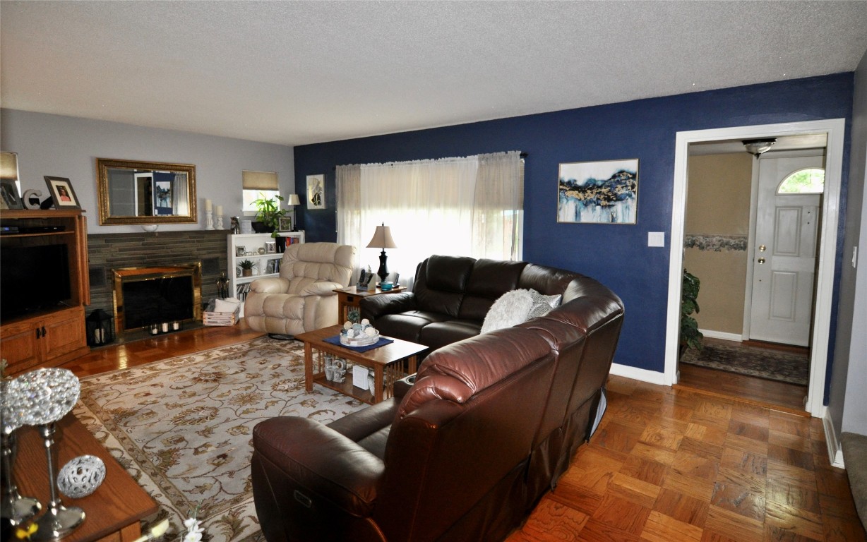 5 Brookfield Road Binghamton, NY 13903 - Photo 2 of 30 Gallery Image 2
