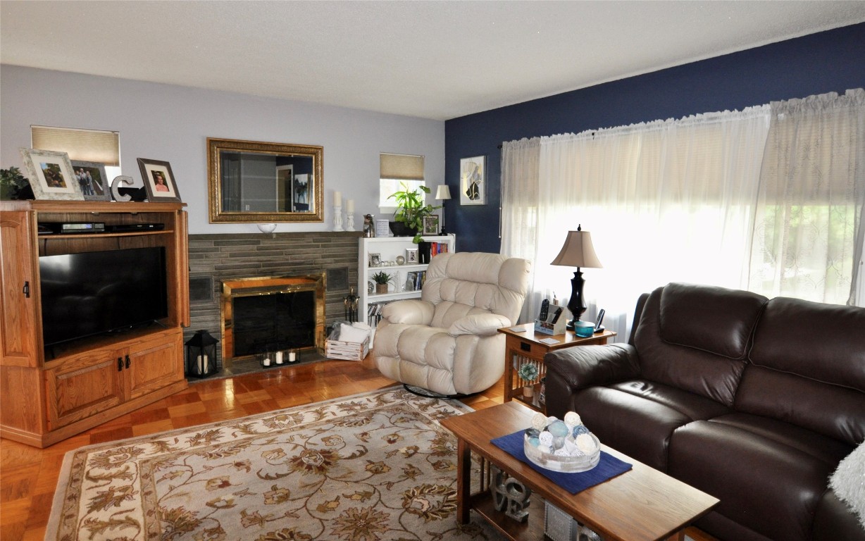 5 Brookfield Road Binghamton, NY 13903 - Photo 4 of 30 Gallery Image 4