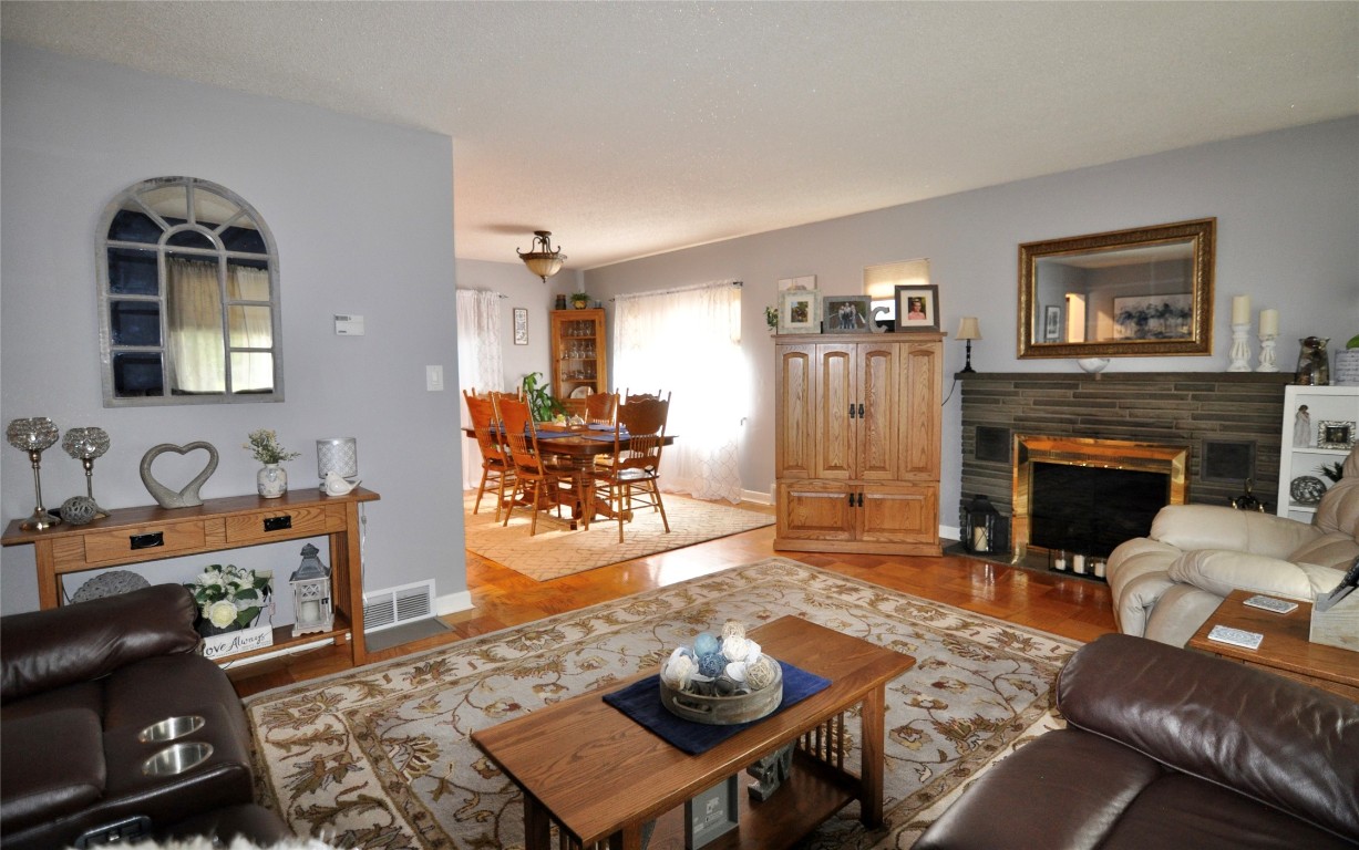 5 Brookfield Road Binghamton, NY 13903 - Photo 6 of 30 Gallery Image 6
