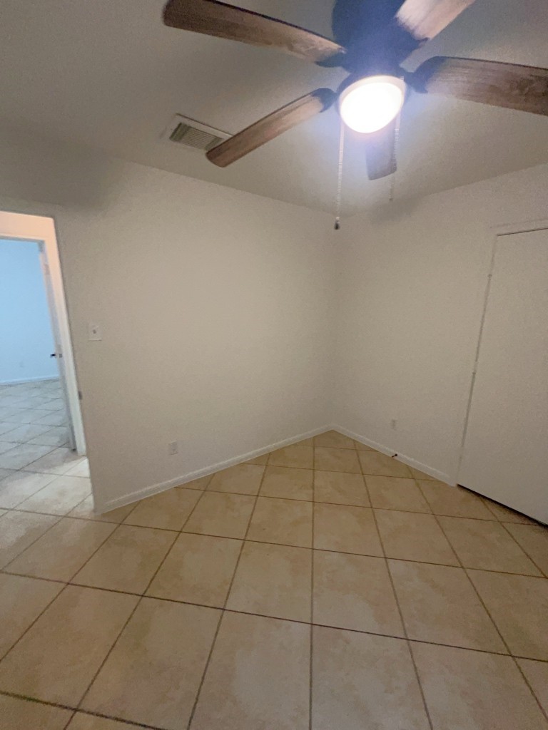 810 Chance Lane Baytown, TX 77521 - Photo 14 of 23