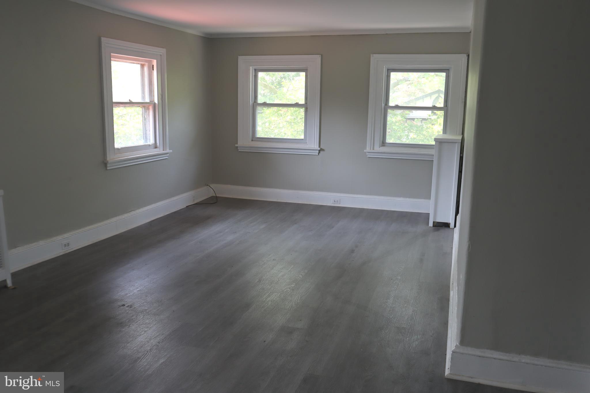 101 Main Street, Unit 3F Riverton, NJ 08077 - Photo 2 of 8