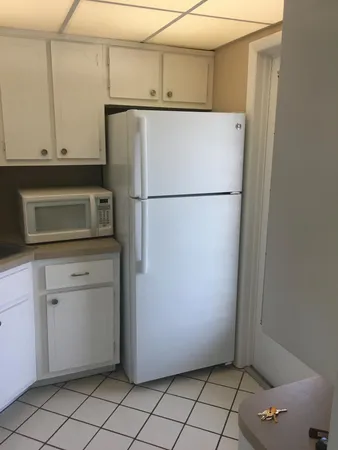 $1,500 | 1021 Crystal Lake Drive, Unit 106, Deerfield Beach, FL 33064