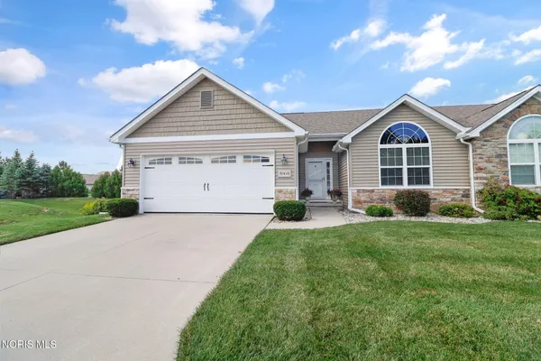 $300,000 | 5903 Pine Tree Place, Sylvania, OH 43560