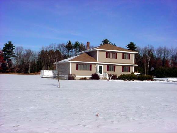12 Roberts Road Litchfield, NH 03052 - Photo 1 of 5 Gallery Image 1