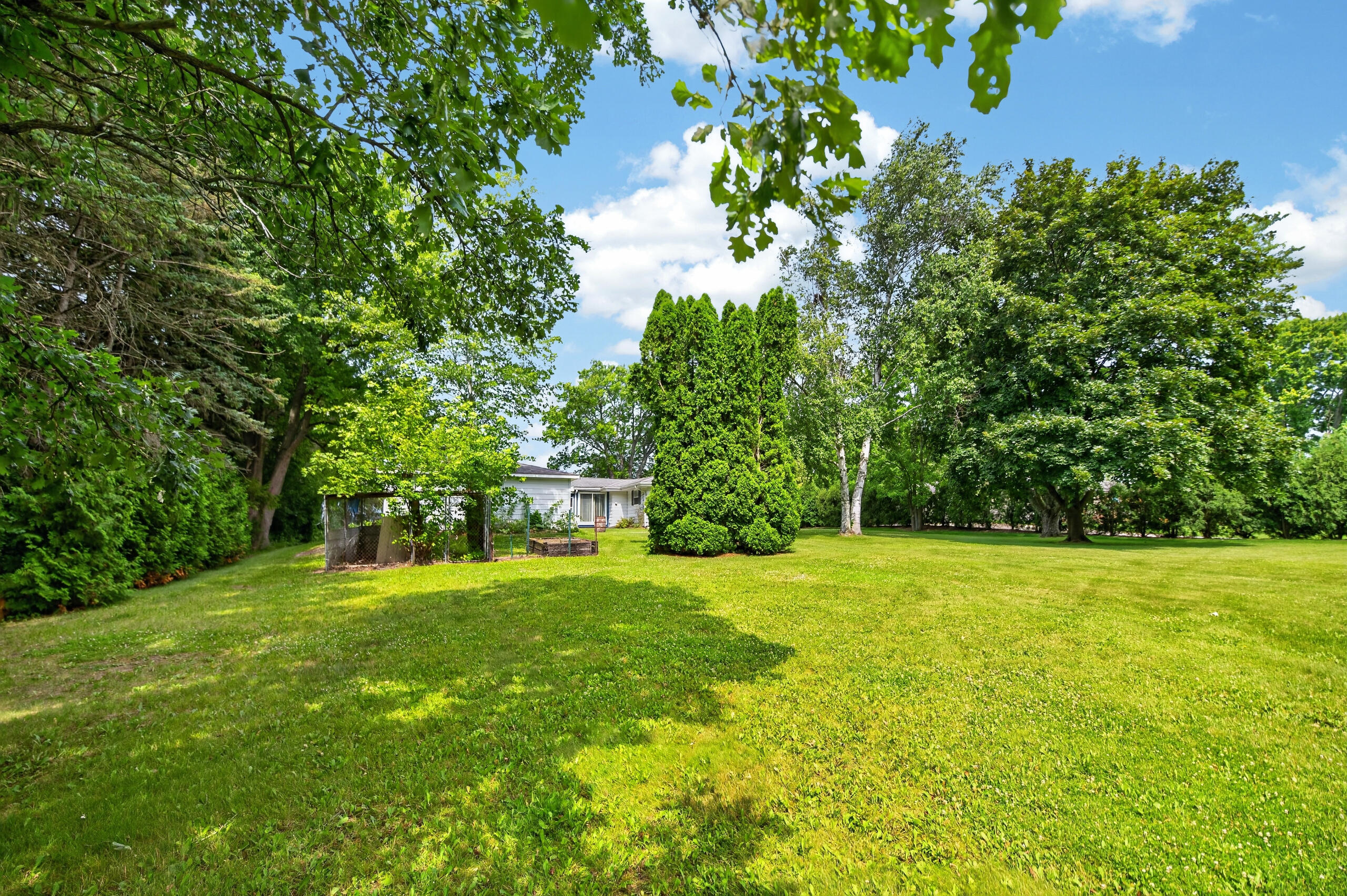 3174 Division Road Jackson, WI 53037 - Photo 43 of 47 Yard