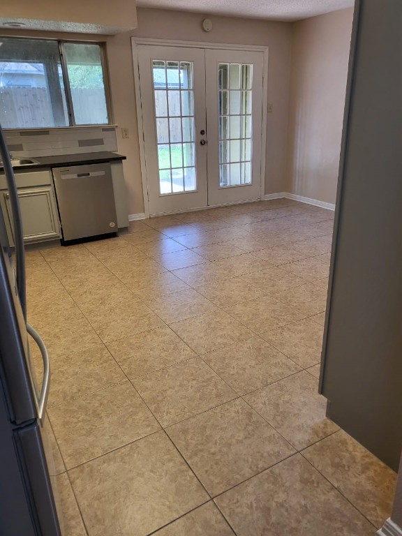 14810 Rancho Vista Drive Houston, TX 77083 - Photo 19 of 33 a view of an empty room with a window