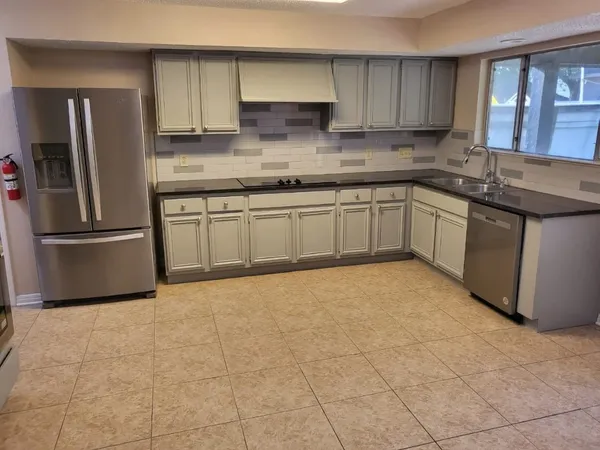$2,300 | 14810 Rancho Vista Drive, Houston, TX 77083