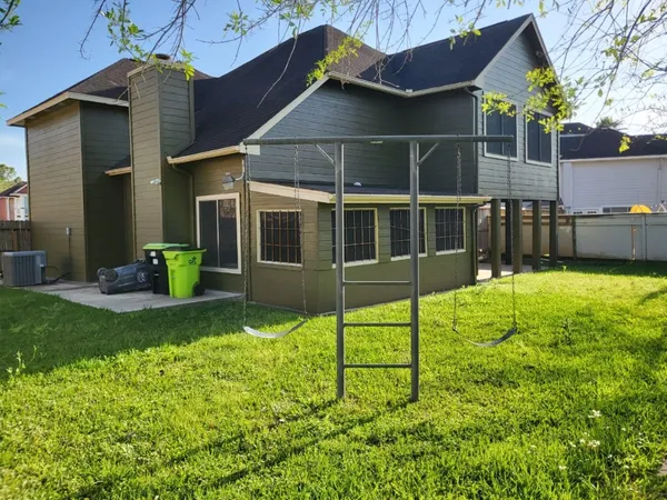 a house view with a outdoor space