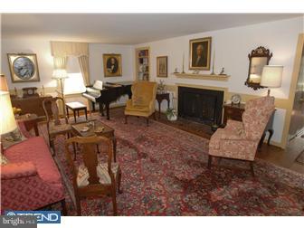 417 Dutton Mill Road Malvern, PA 19355 - Photo 5 of 12 Living Room