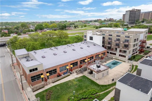 $330,000 | 522 Locust Lane, Unit 110, Kansas City, MO 64106