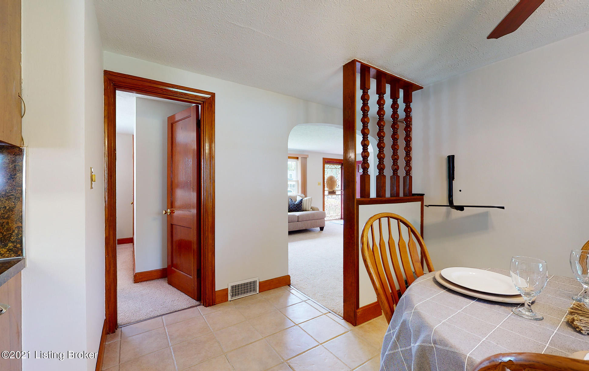 4134 Dover Road Louisville, KY 40216 - Photo 18 of 98 4134-Dover-Rd-05132021-018