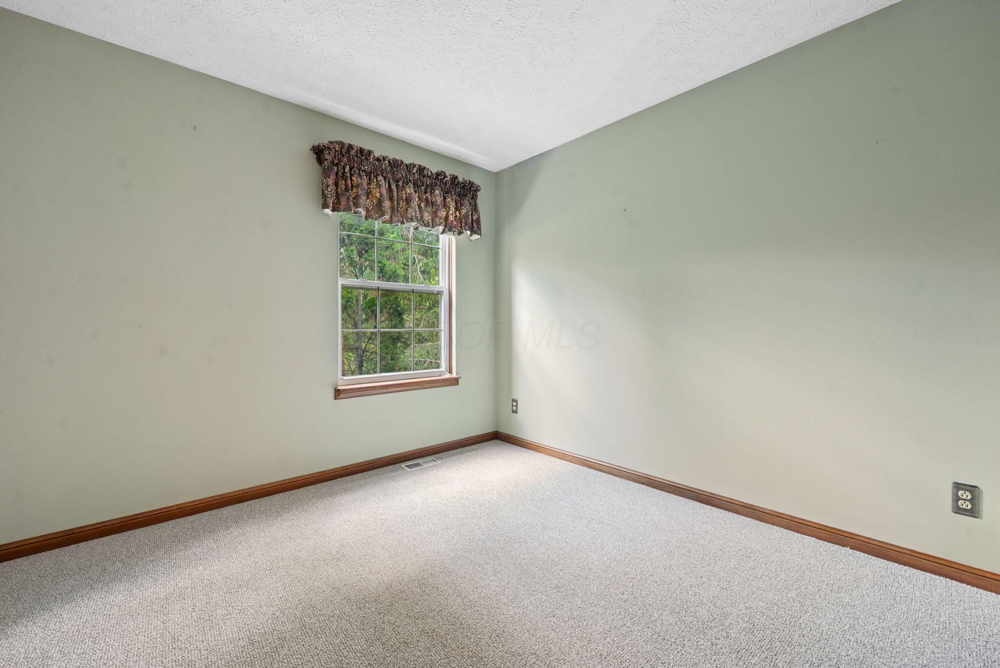 5846 Houchard Road Dublin, OH 43016 - Photo 30 of 43