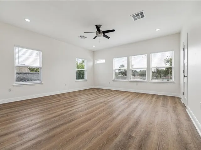 $2,900 | 915 East 37th Street, Houston, TX 77022