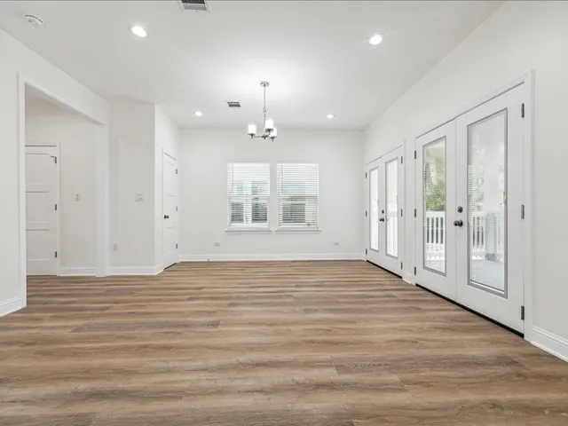 $2,900 | 915 East 37th Street, Houston, TX 77022