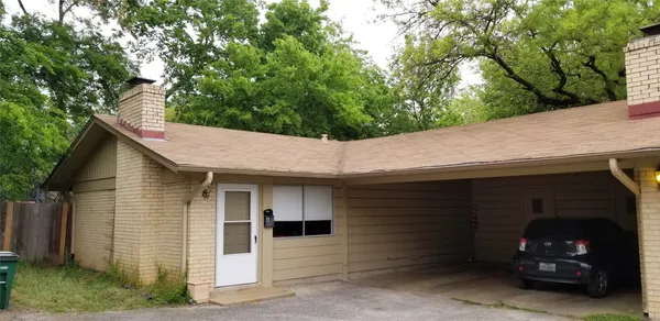 $1,900 | 2114 Ann Arbor Avenue, Unit B, Austin, TX 78704