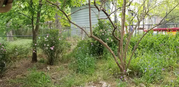 $1,900 | 2114 Ann Arbor Avenue, Unit B, Austin, TX 78704