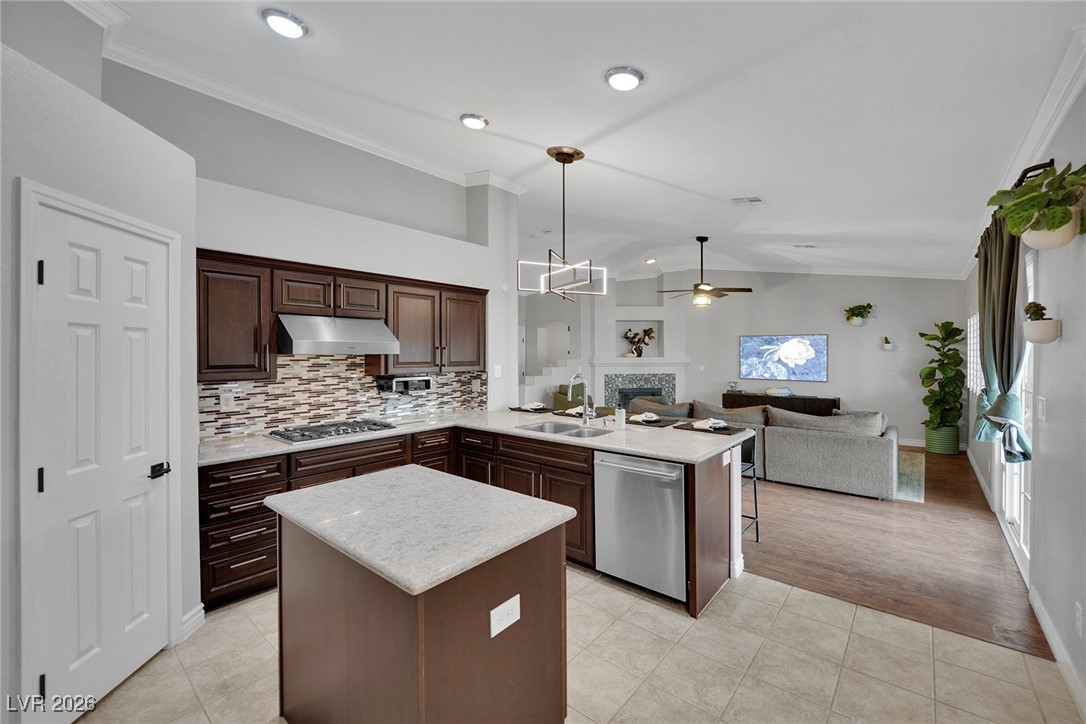 596 Kenerly Street Henderson, NV 89015 - Photo 11 of 37