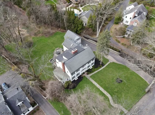 $2,499,000 | 55 Lakeview Avenue, Short Hills, NJ 07078