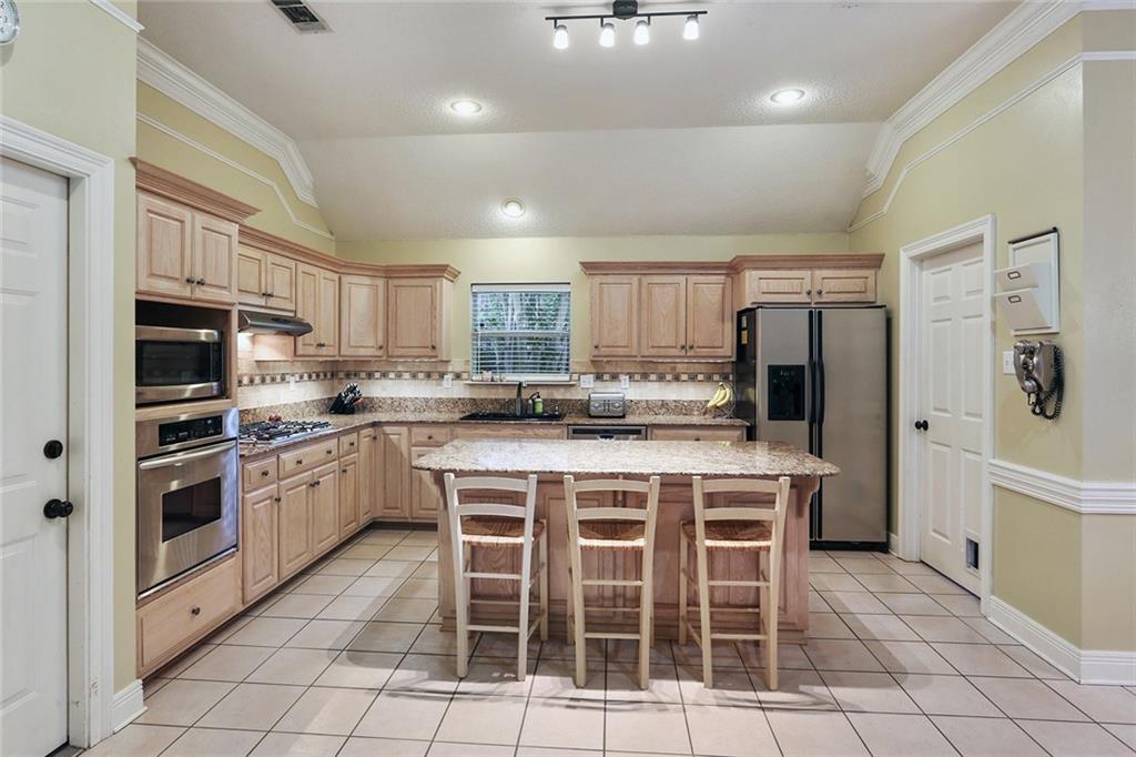 662 Rue Orleans Mandeville, LA 70471 - Photo 5 of 15 Gallery Image 5
