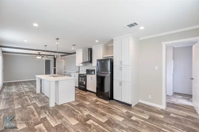 $215,000 | 822 Derstine Road, Merkel, TX 79536