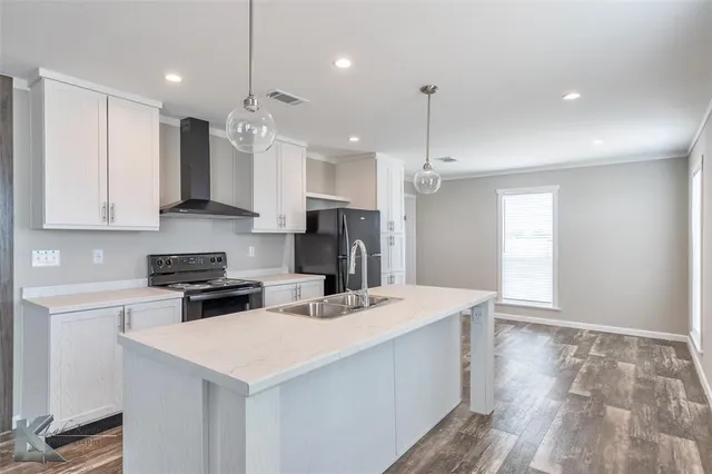 $215,000 | 822 Derstine Road, Merkel, TX 79536