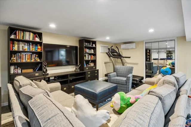 $1,450,000 | 157-37 98th Street | Old Howard Beach