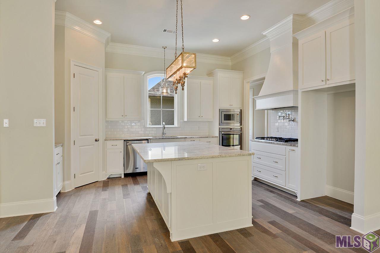 38082 Maple Ridge Drive Prairieville, LA 70769 - Photo 8 of 16 Gallery Image 8