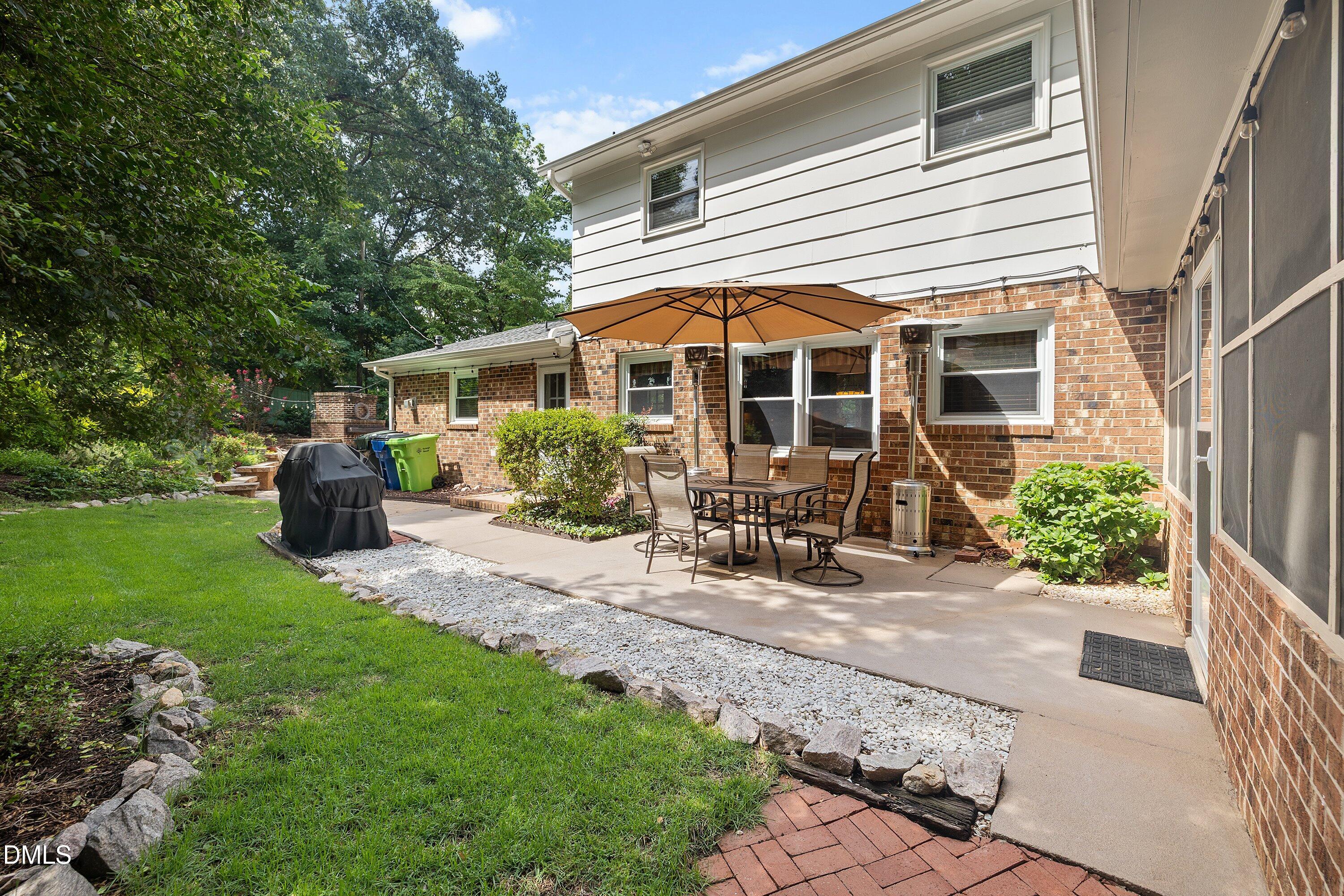 911 Emory Lane Raleigh, NC 27609 - Photo 42 of 55 46-911 Emory Ln_1995