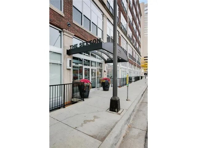 $1,650 | 521 South 7th Street, Unit 321, Minneapolis, MN 55415