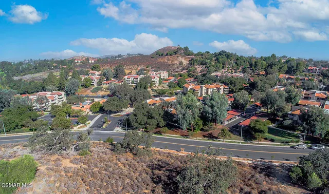 $419,000 | 291 Sequoia Court, Unit 25, Thousand Oaks, CA 91360