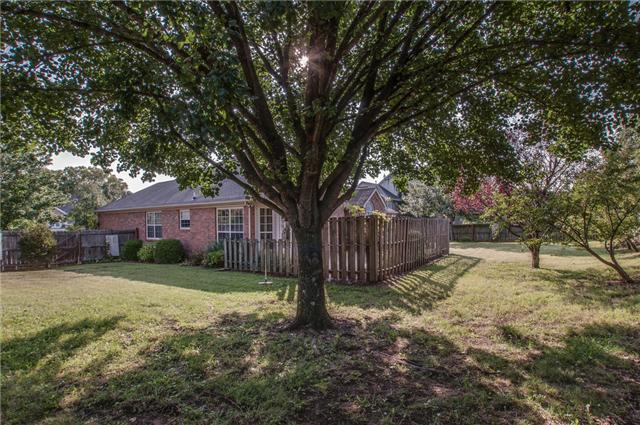 5205 Beech Ridge Road Nashville, TN 37221 - Photo 14 of 16 This is one of the biggest lots in Stonemeade and the back yard is fenced.