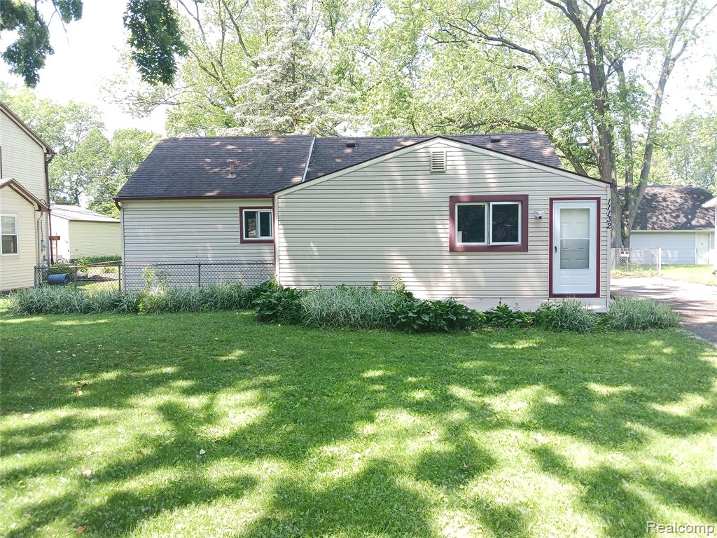 11132 Cape Cod Street Taylor, MI 48180 - Photo 2 of 30 Gallery Image 2