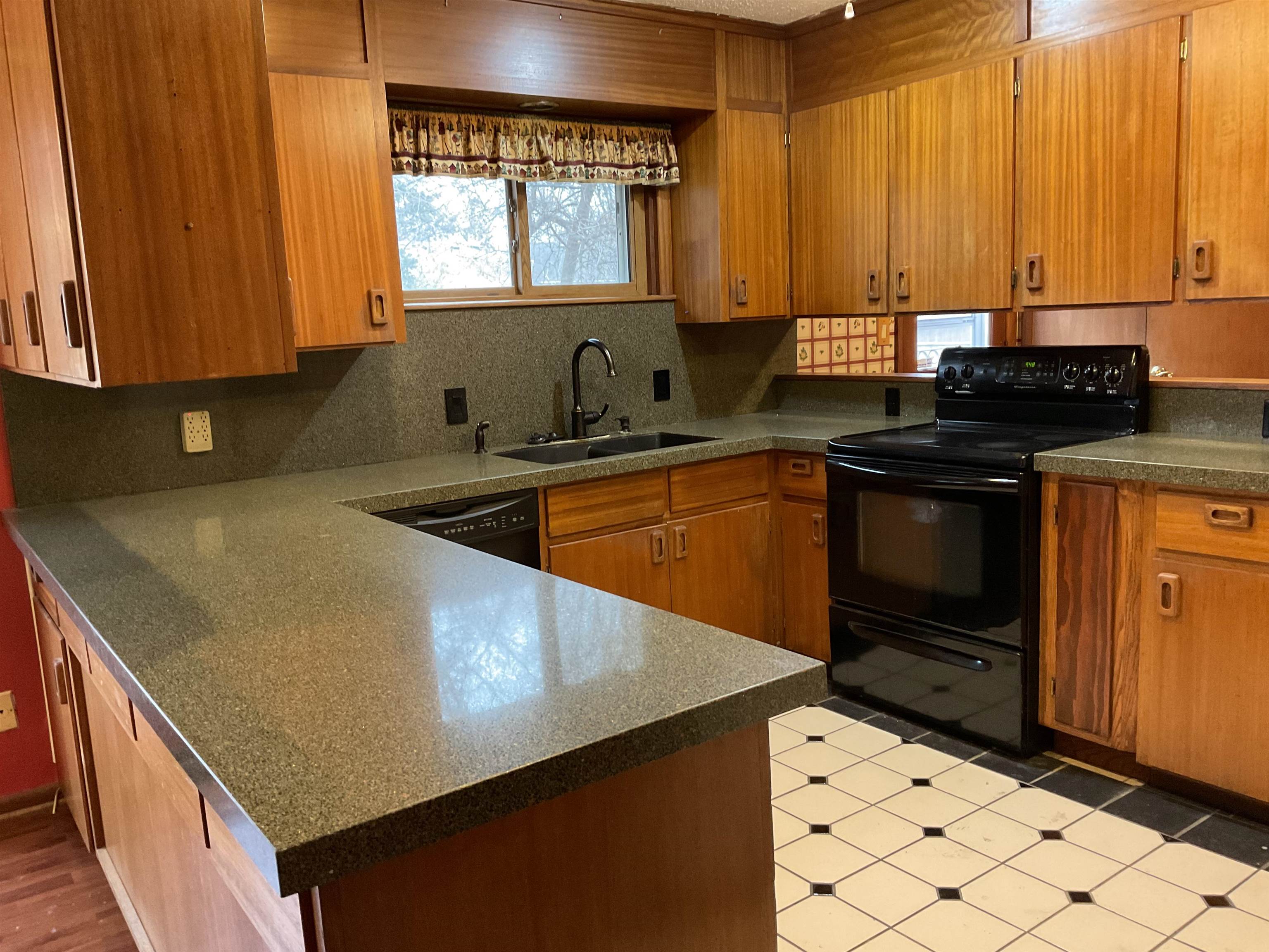 6420 East Marjorie Street Wichita, KS 67206 - Photo 25 of 36