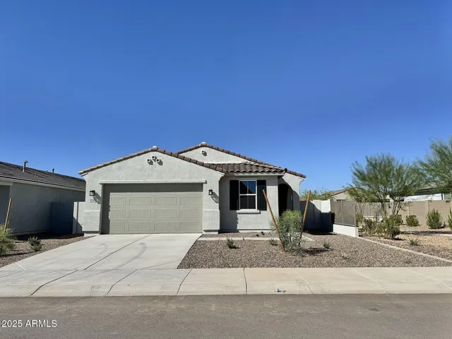 $1,850 | 35300 West La Paz Street, Maricopa, AZ 85138
