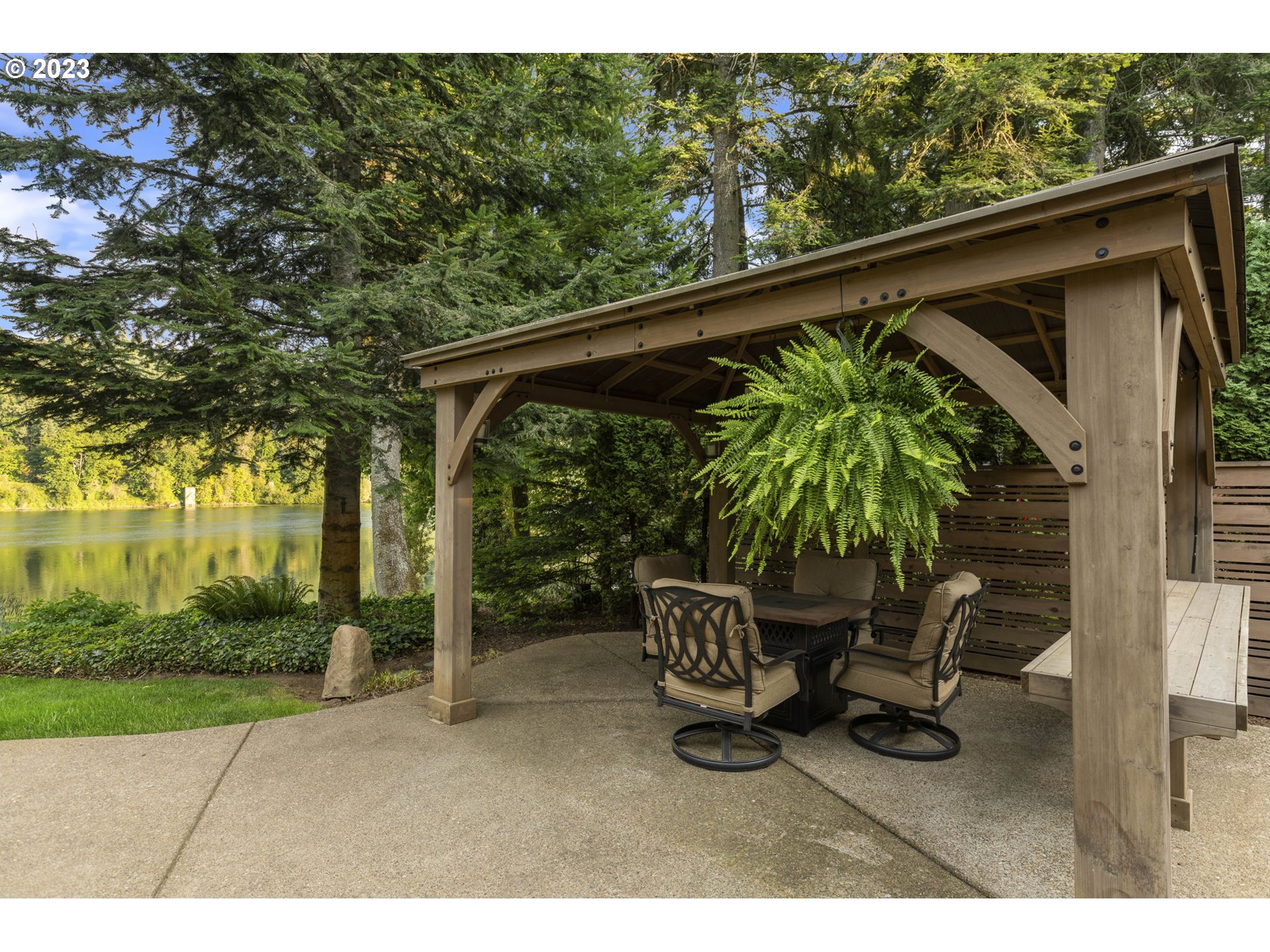 224 Southwest Forest Cove Road West Linn, OR 97068 - Photo 28 of 36 a view of outdoor space with seating area