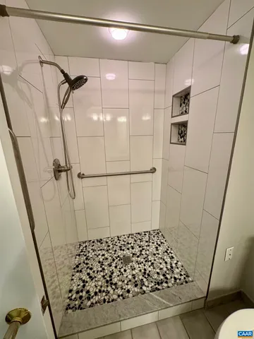 $3,500 | 500 Crestwood Drive, Unit 2101, Charlottesville, VA 22903