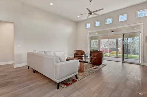 $825,000 | 5699 West Creeks Edge Drive, Boise, ID 83714