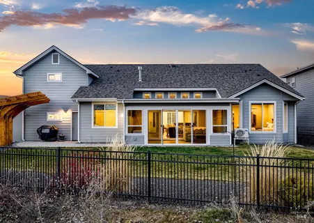 $825,000 | 5699 West Creeks Edge Drive, Boise, ID 83714