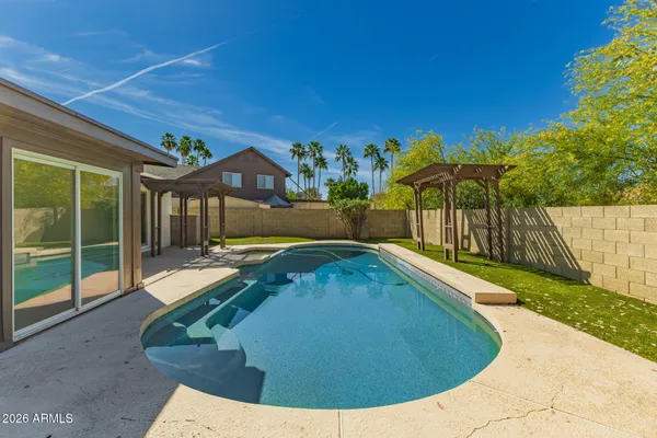 $525,000 | 2122 South Ash Circle, Mesa, AZ 85202