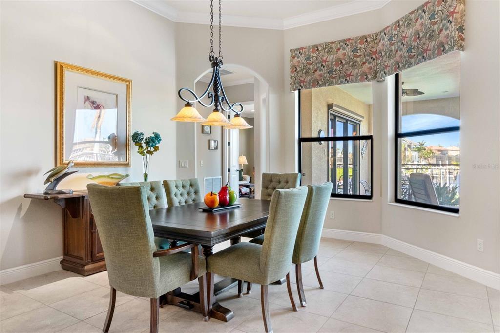 4110 Commodore Boulevard Cortez, FL 34215 - Photo 7 of 28