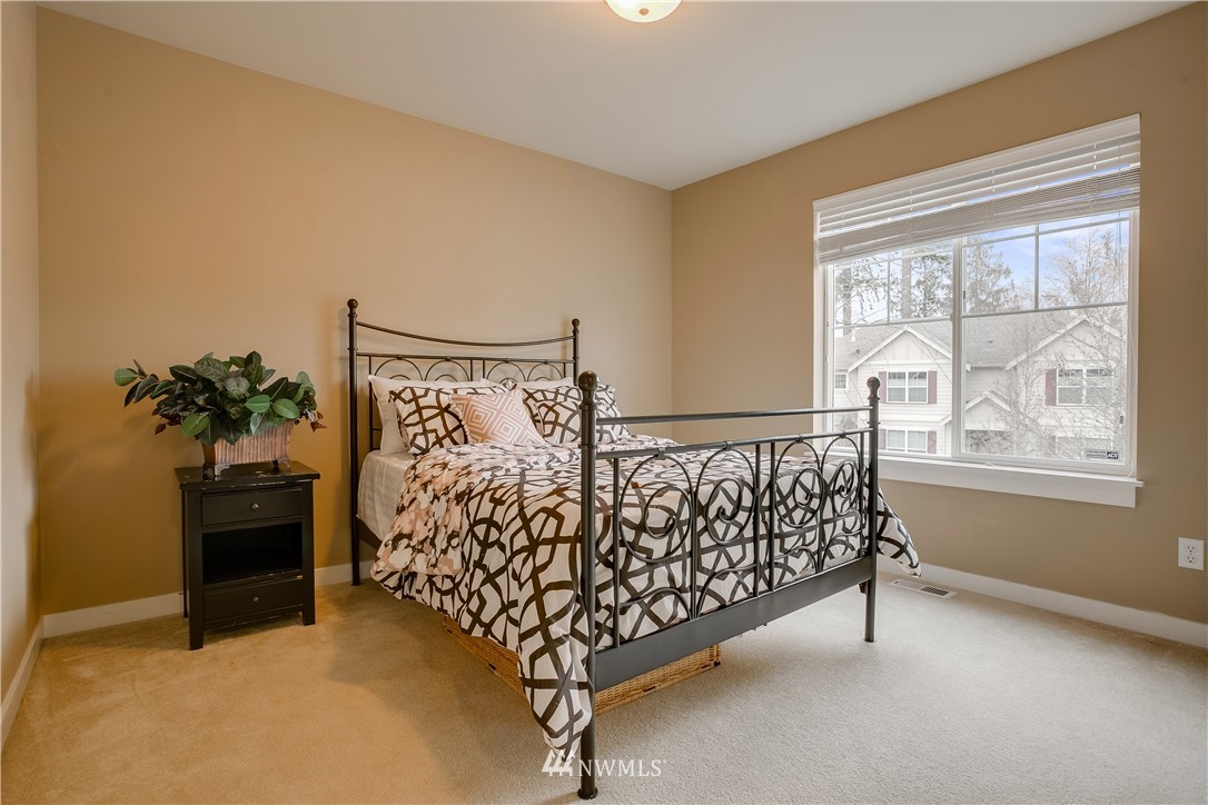 16628 38th Avenue Southeast Bothell, WA 98012 - Photo 14 of 25 Gallery Image 14