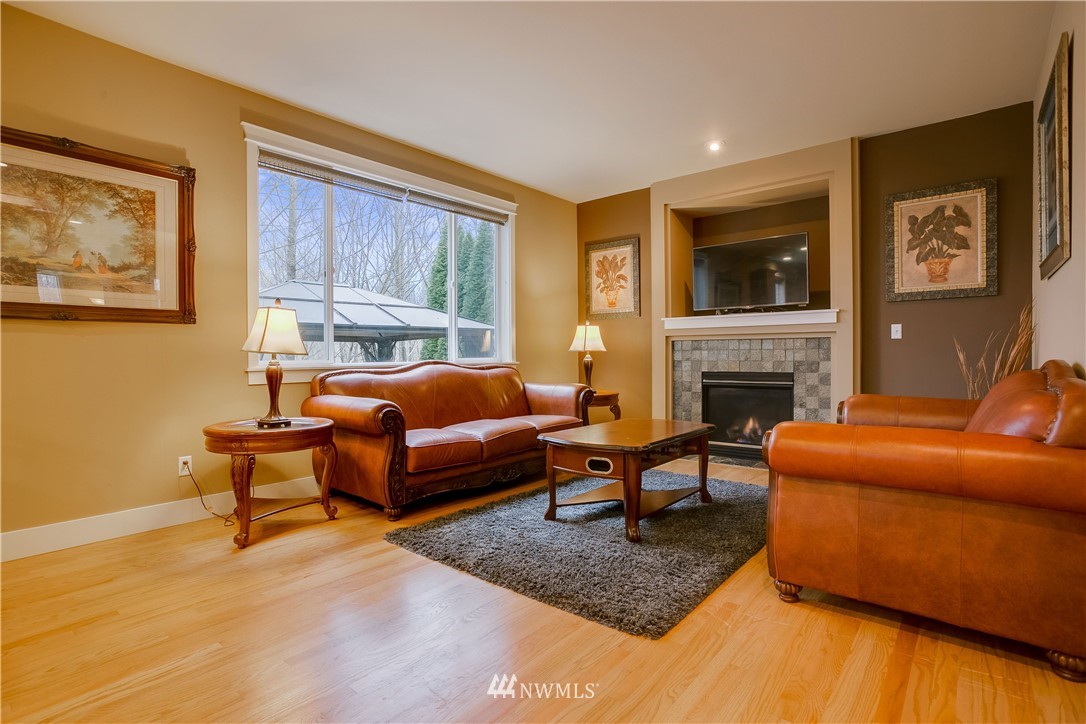 16628 38th Avenue Southeast Bothell, WA 98012 - Photo 6 of 25 Gallery Image 6