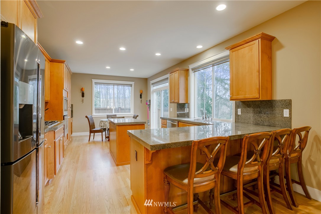 16628 38th Avenue Southeast Bothell, WA 98012 - Photo 8 of 25 Gallery Image 8