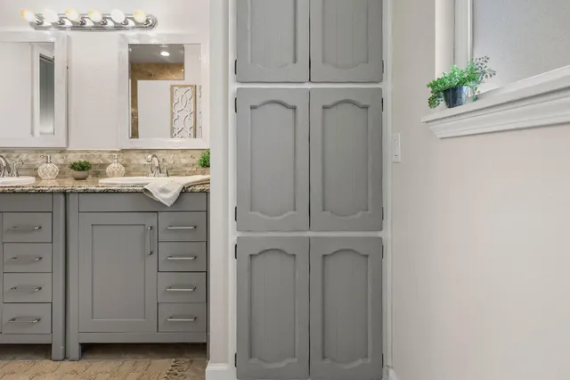 $500,000 | 17622 China Gulch Drive, Anderson, CA 96007