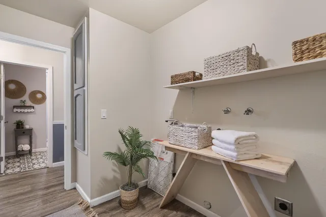 $500,000 | 17622 China Gulch Drive, Anderson, CA 96007