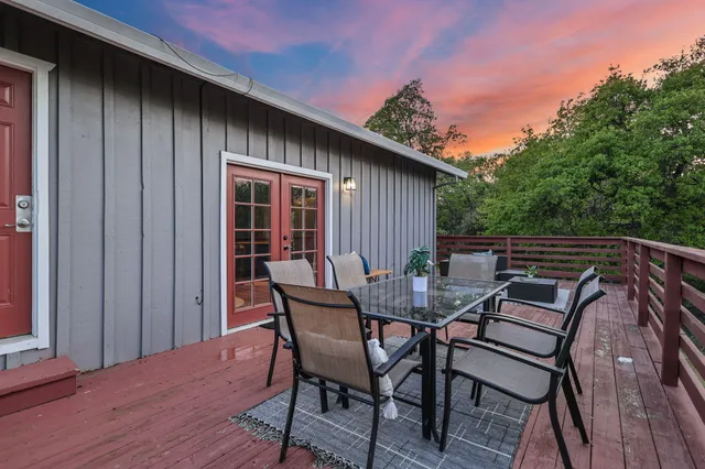 $500,000 | 17622 China Gulch Drive, Anderson, CA 96007