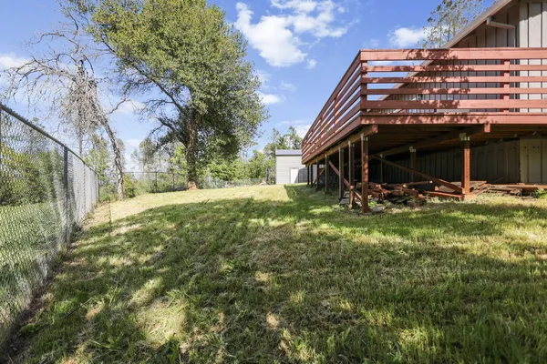 $500,000 | 17622 China Gulch Drive, Anderson, CA 96007