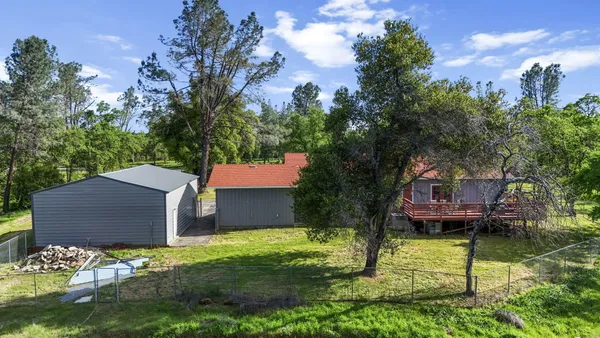$500,000 | 17622 China Gulch Drive, Anderson, CA 96007