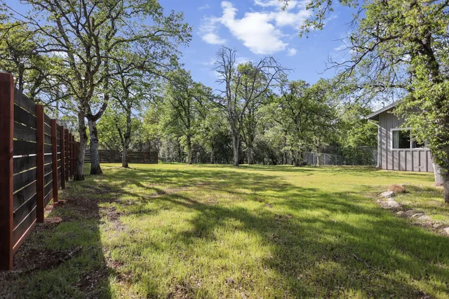 $500,000 | 17622 China Gulch Drive, Anderson, CA 96007